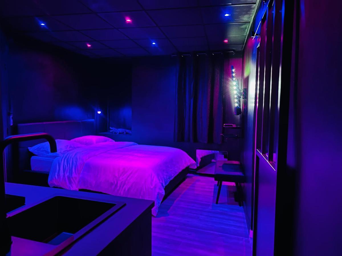 Love Room Suite Dirty Diana Aubagne Exterior foto